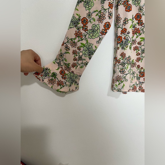 Red Camel long Sleeves Ruffle Button Front Blouse Top Size L - Picture 6 of 10